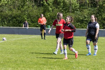 Bild 62 - F SV Henstedt Ulzburg - SV Fortuna Boesdorf : Ergebnis: 3:1